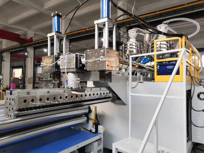 富二代抖音app污版抖音app污在气泡膜生产线的应用